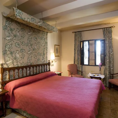 Hotel De 4*