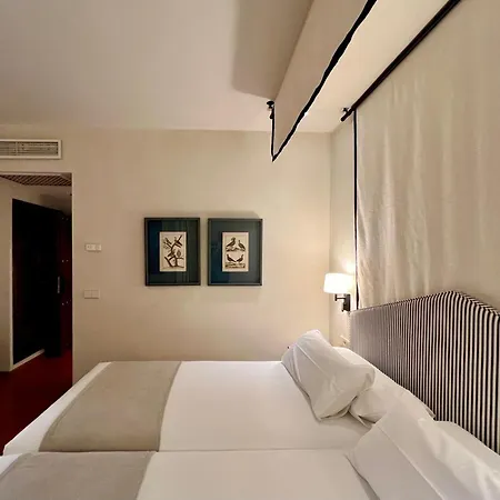 De 4*