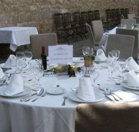 Hotel De 4*