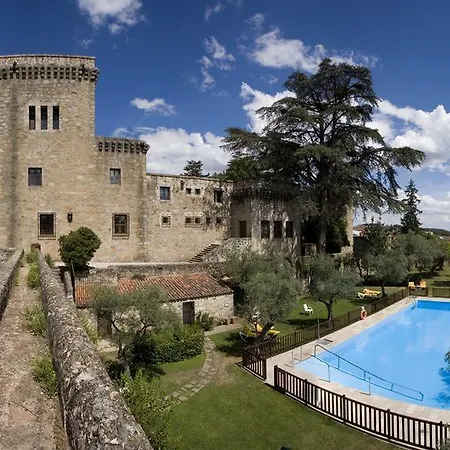 Hotel De 4*
